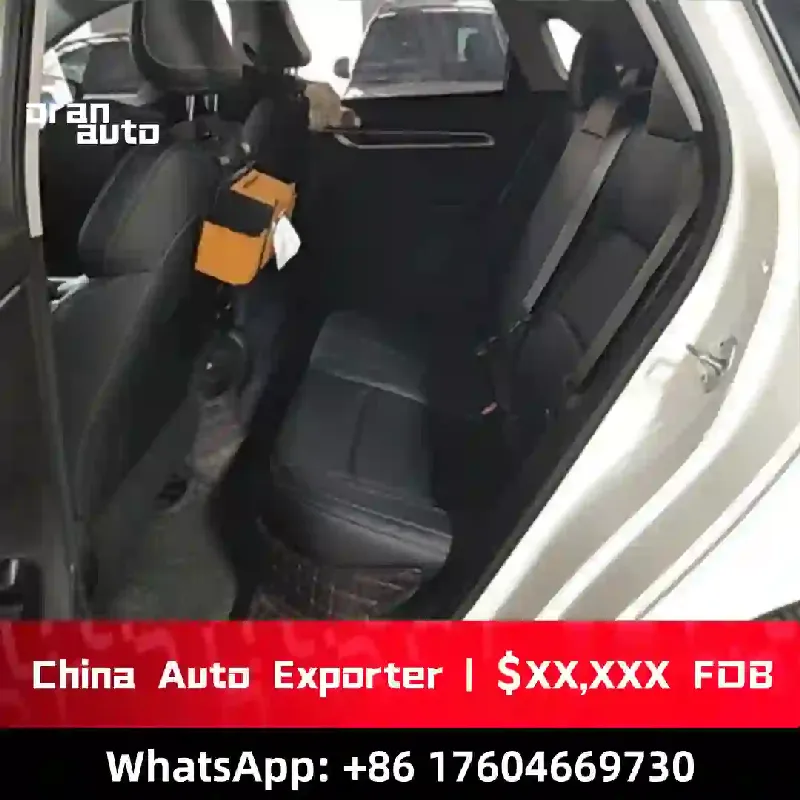 Geely Emgrand trunk and rear design