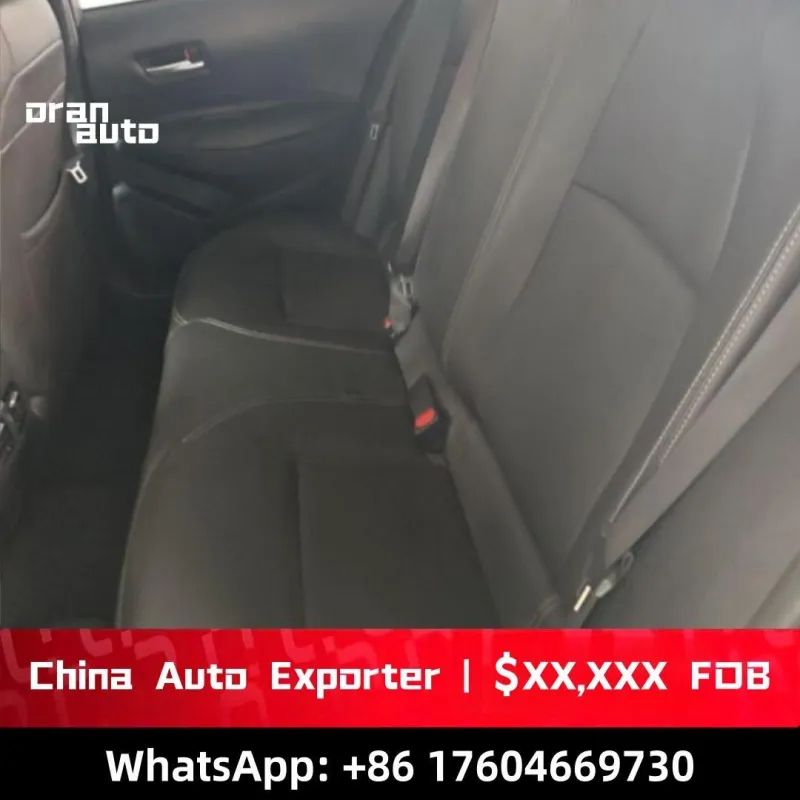 Sedan interior seating arrangement