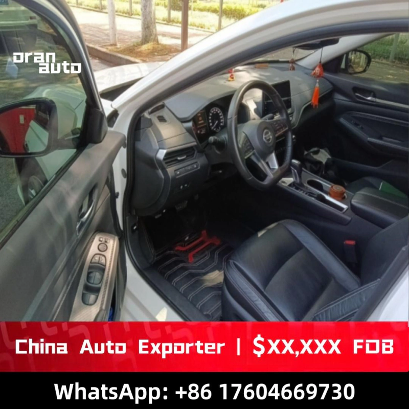 Used 2020 Nissan Altima rear view