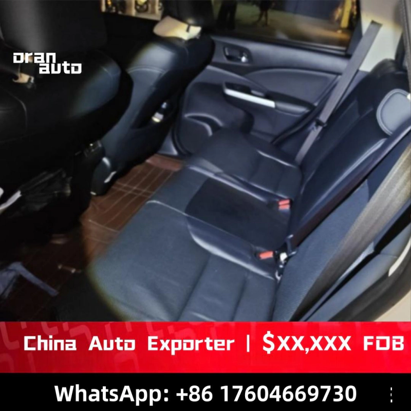 SUV dashboard and interior features